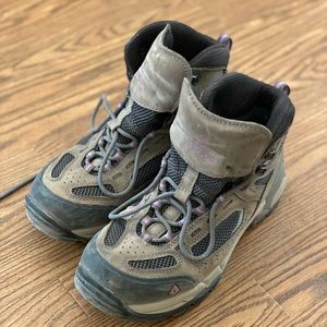 Used Vasque Hiking Boot